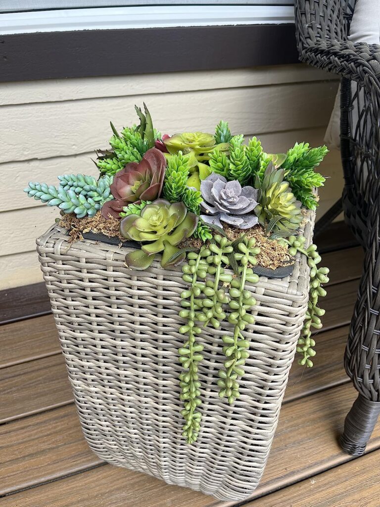 Succulents plants artificial decor in Plastic Basket for Patio Decor